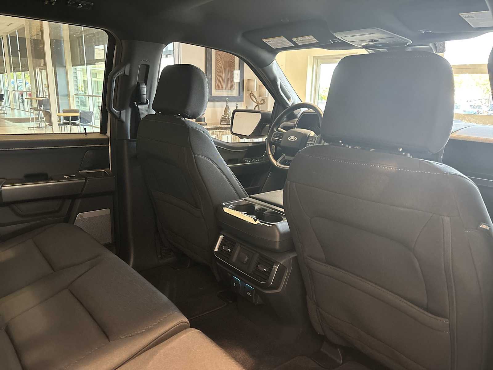 2023 Ford F-150 XLT photo 25