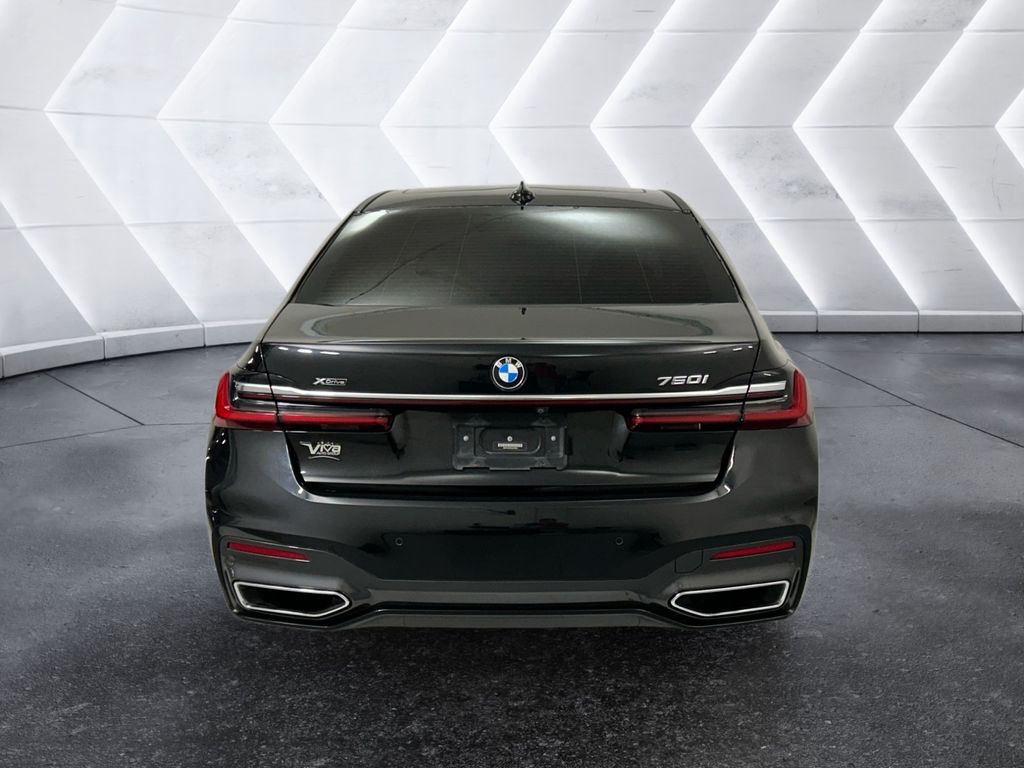 2020 Bmw 750i xDrive photo 3