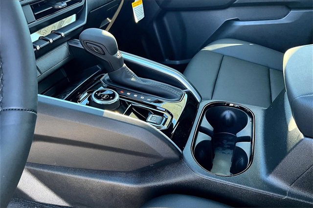 2025 Chevrolet Colorado Trail Boss photo 12