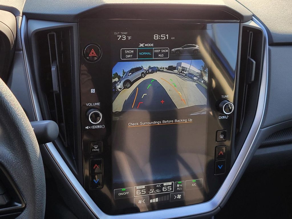2025 Subaru Crosstrek Premium photo 9