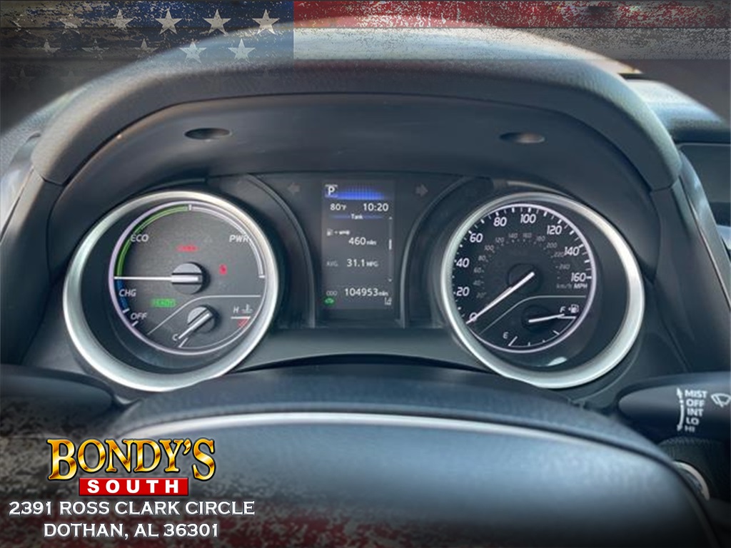 2022 Toyota Camry Hybrid LE photo 4