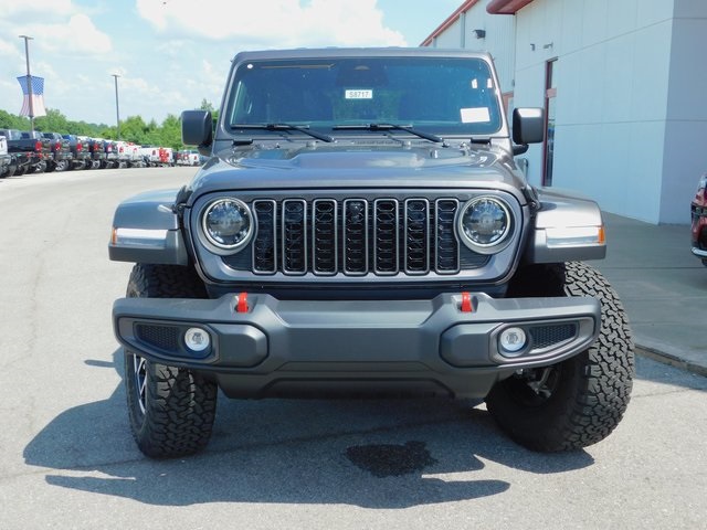 2025 Jeep Wrangler Rubicon photo 3