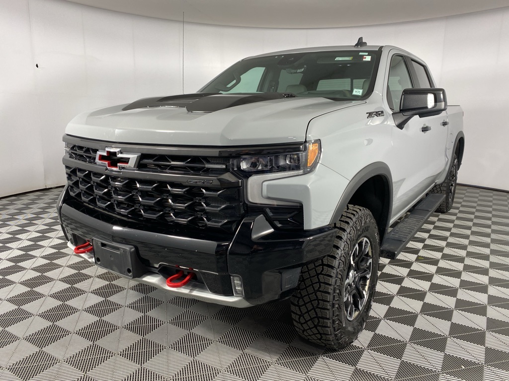 2024 Chevrolet Silverado 1500 ZR2 photo 4