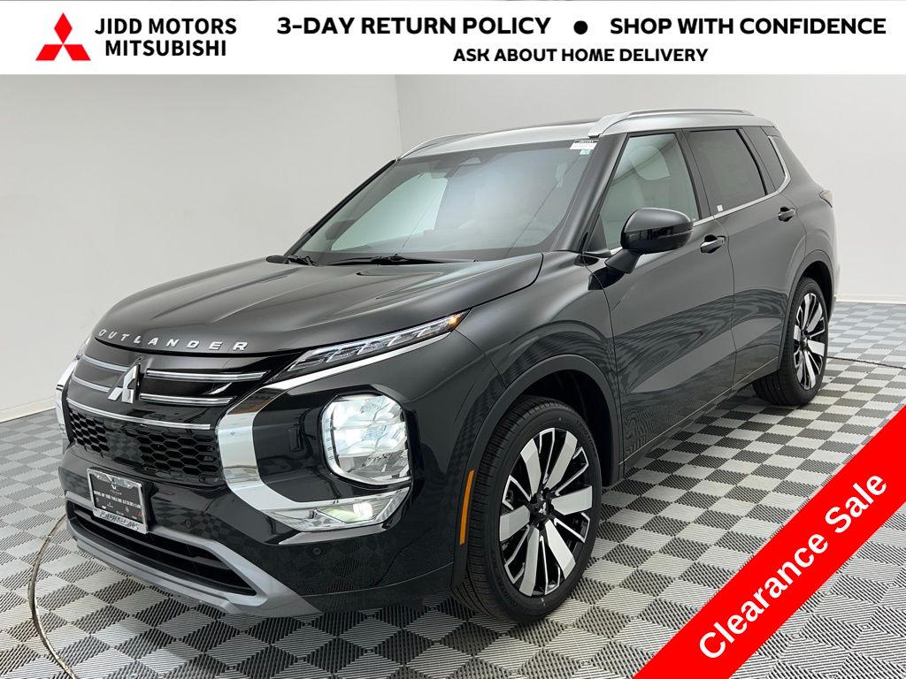 2025 Mitsubishi Outlander SEL Platinum Edition's photo
