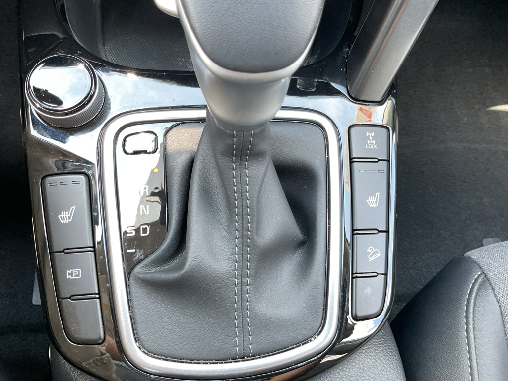 2024 Kia Seltos S photo 29