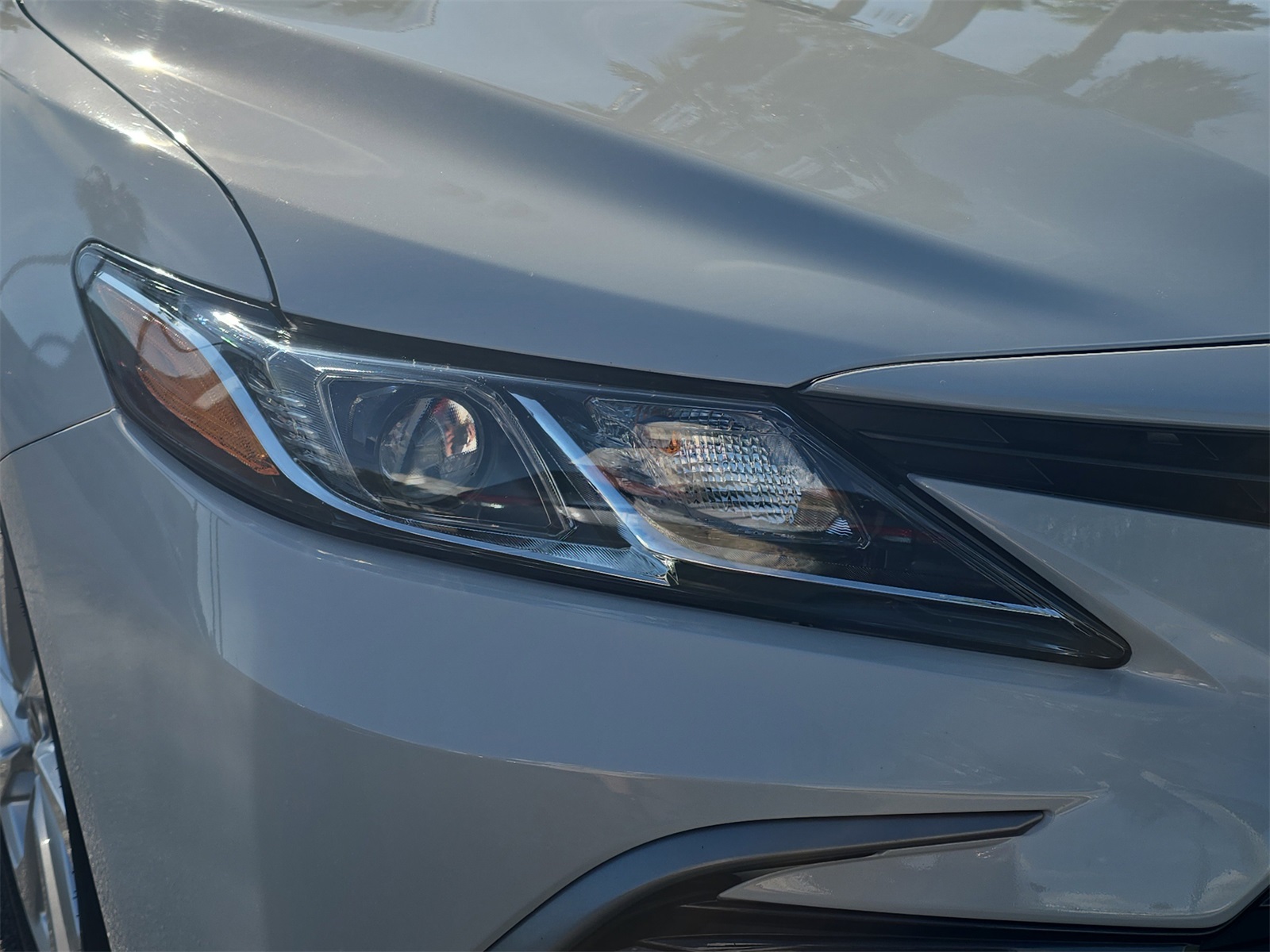 2023 Toyota Camry LE photo 8