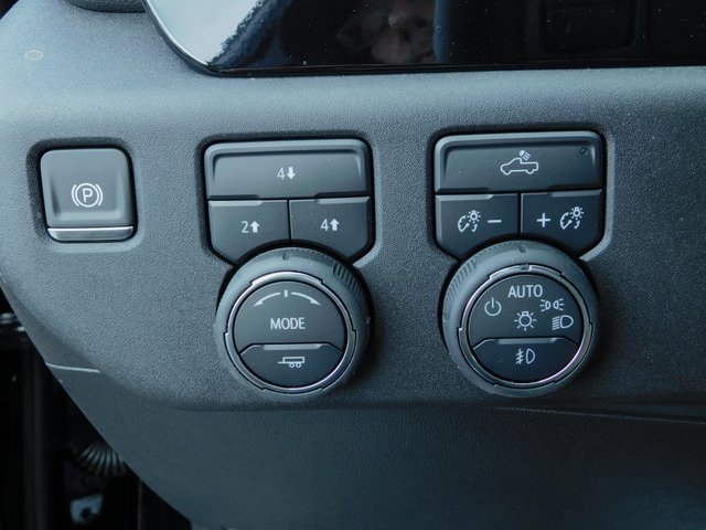 2025 Chevrolet Silverado 2500HD LT photo 27