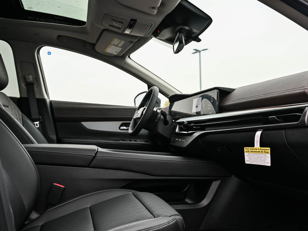 2026 Nissan Murano Platinum photo 4