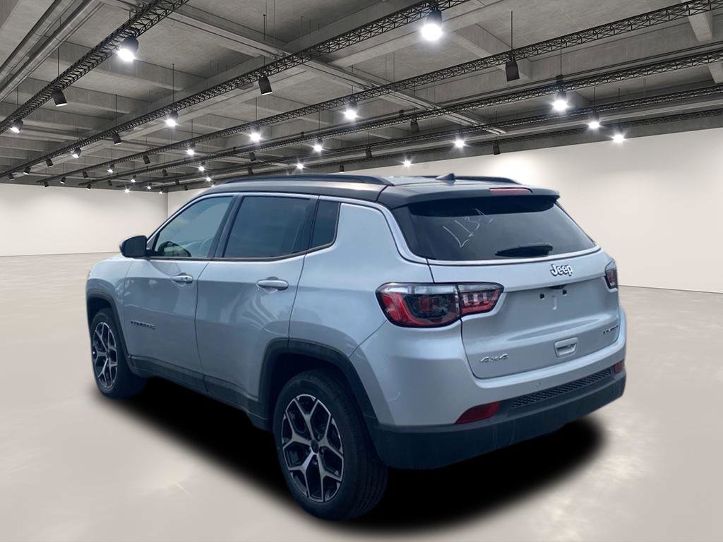 2025 Jeep Compass Limited photo 3