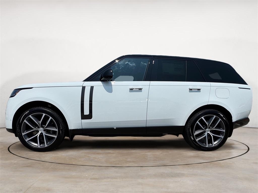 2025 Land Rover Range Rover SE photo 2