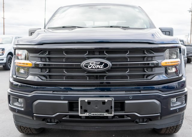 2025 Ford F-150 XLT photo 3