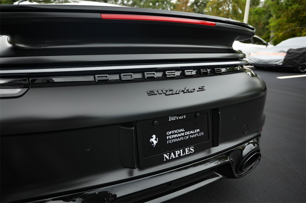 2022 Porsche 911 Turbo S photo 13
