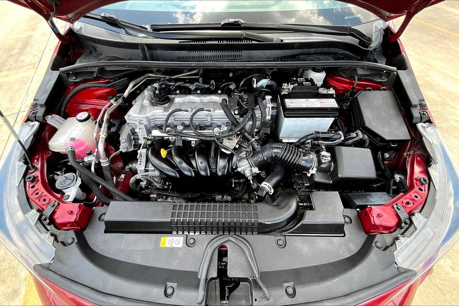 2022 Toyota Corolla LE photo 29
