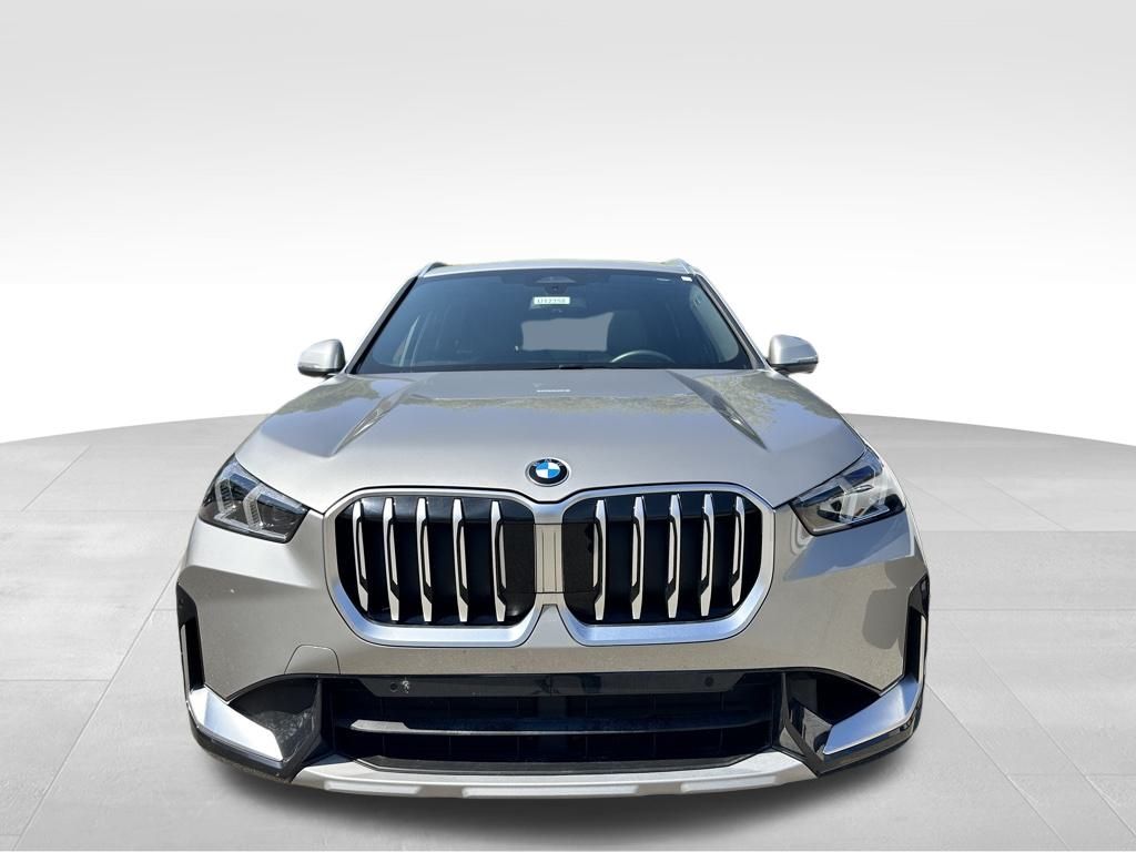 2025 Bmw X1 XDrive28i photo 2