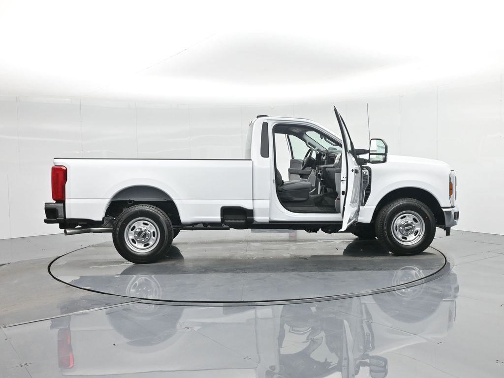 2025 Ford F-250 Super Duty XL