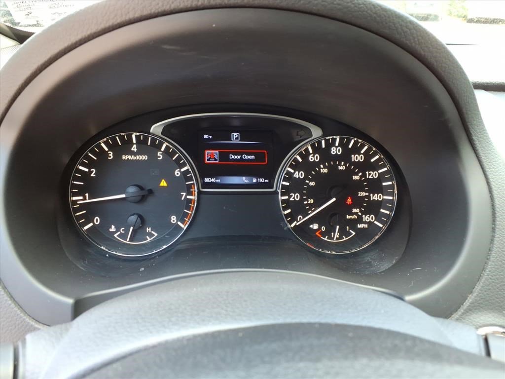 2017 Nissan Altima 2.5 SV photo 10