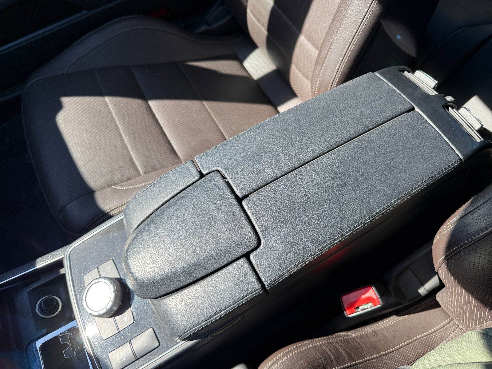 2014 Mercedes Benz E 350 photo 14