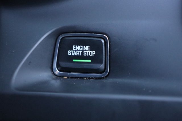 2024 Chevrolet Camaro 1LT photo 4