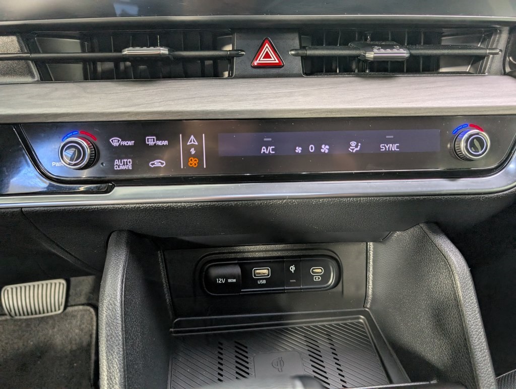 2024 Kia Sportage X-Line photo 22
