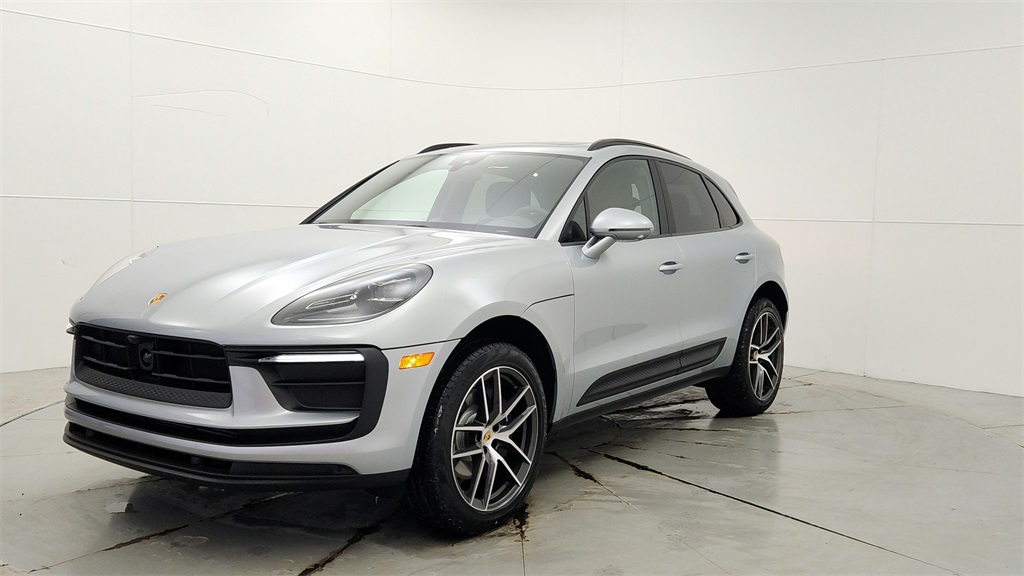New 2025 Porsche Macan Executive Demo Car
