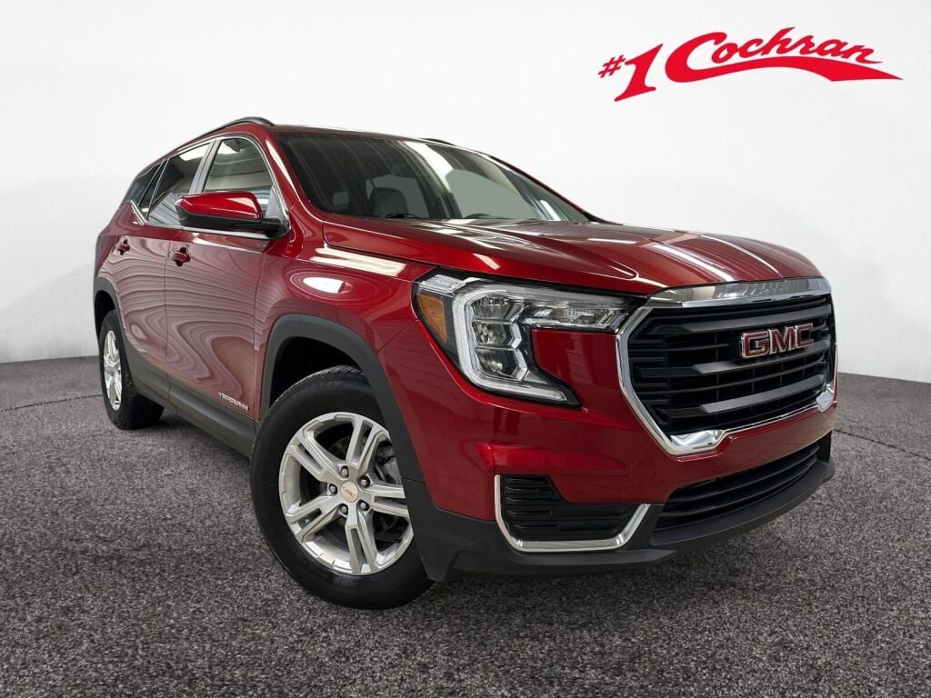 2023 GMC Terrain SLE's photo