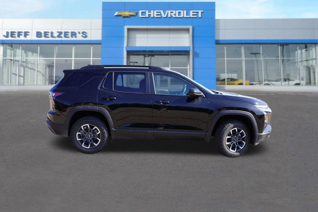 2026 Chevrolet Equinox ACTIV photo 2