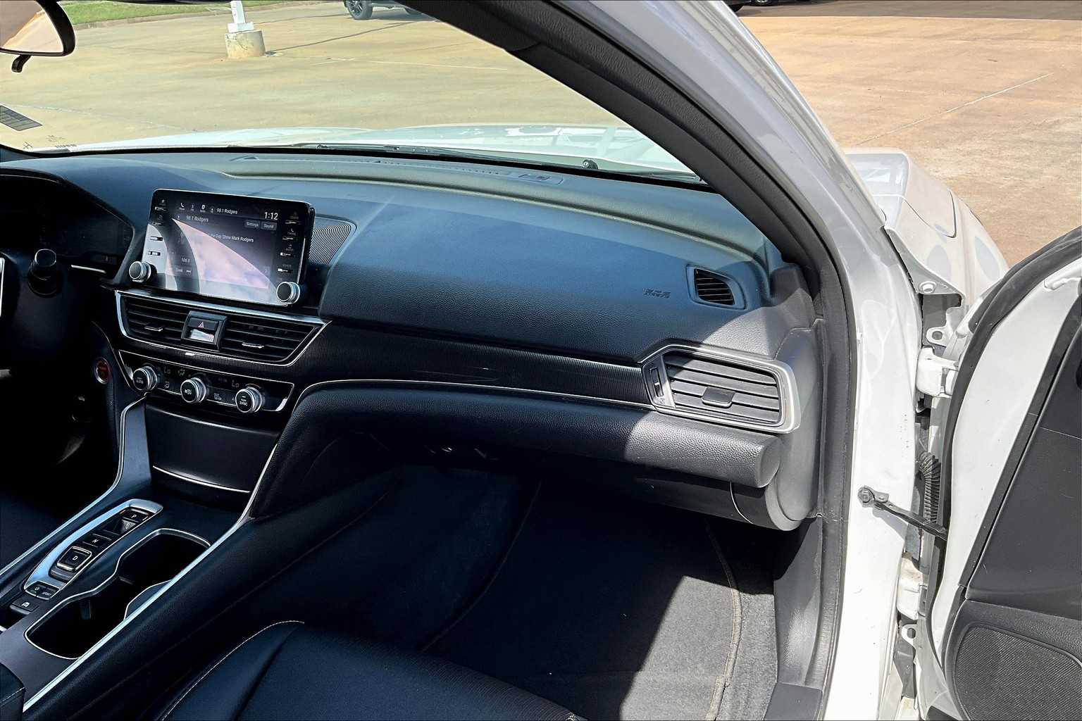 2022 Honda Accord Hybrid Sport photo 15