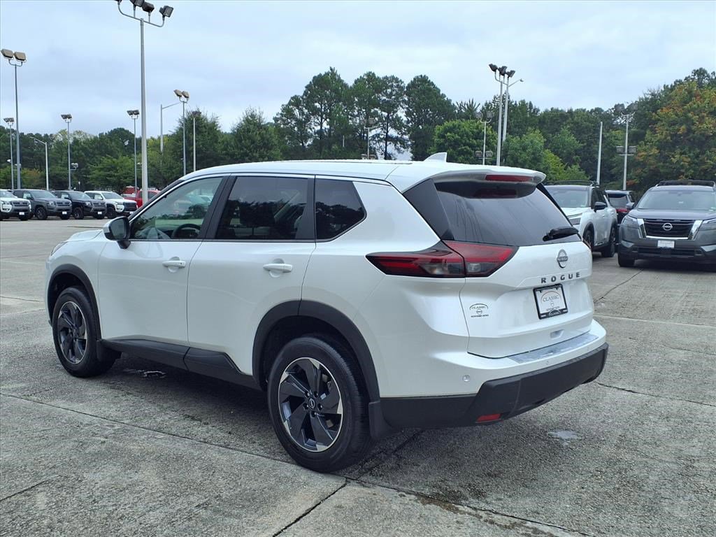 2026 Nissan Rogue SV photo 6