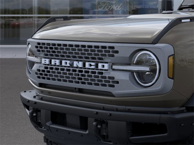 2025 Ford Bronco Badlands photo 17