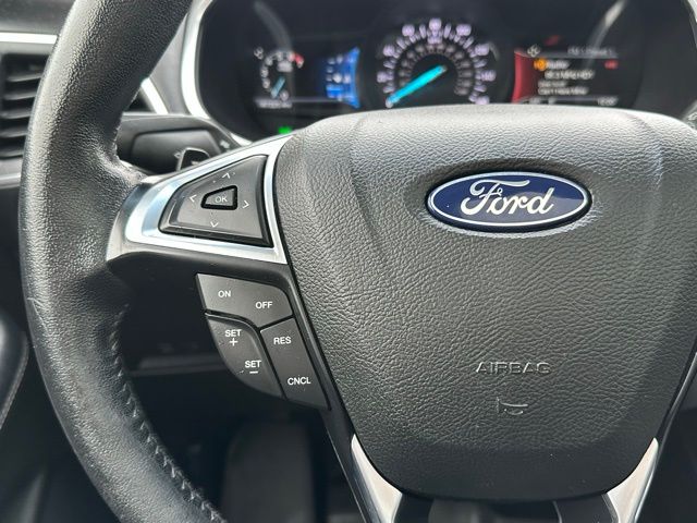 2018 Ford Edge Titanium photo 20