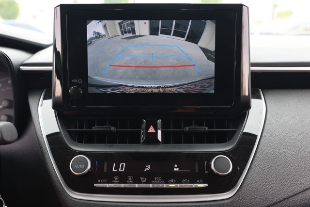 2024 Toyota Corolla LE photo 26