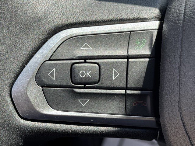 2025 Jeep Compass Latitude photo 11