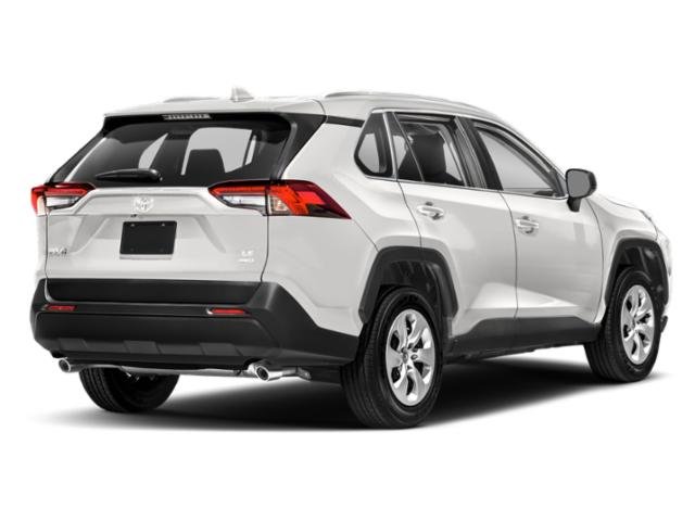 2020 Toyota RAV4 LE photo 2