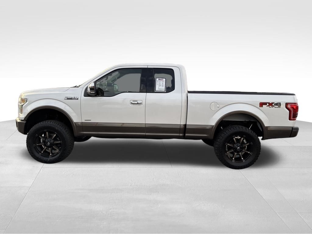 2016 Ford F-150 Lariat FX4 photo 2