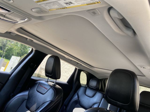 Image of Pre-Owned 2019 Jeep Cherokee Trailhawk