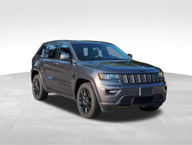 2020 Jeep Grand Cherokee Altitude photo 4