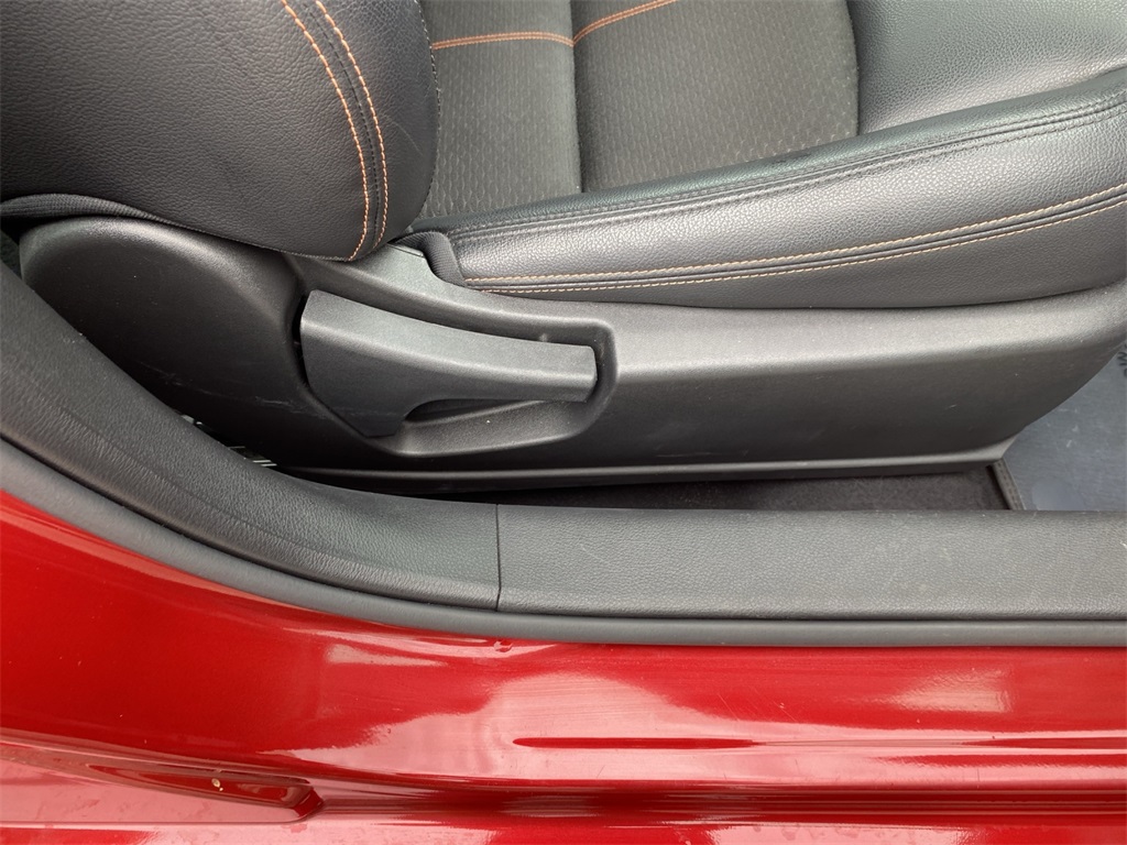 2021 Nissan Altima 2.5 SR photo 25