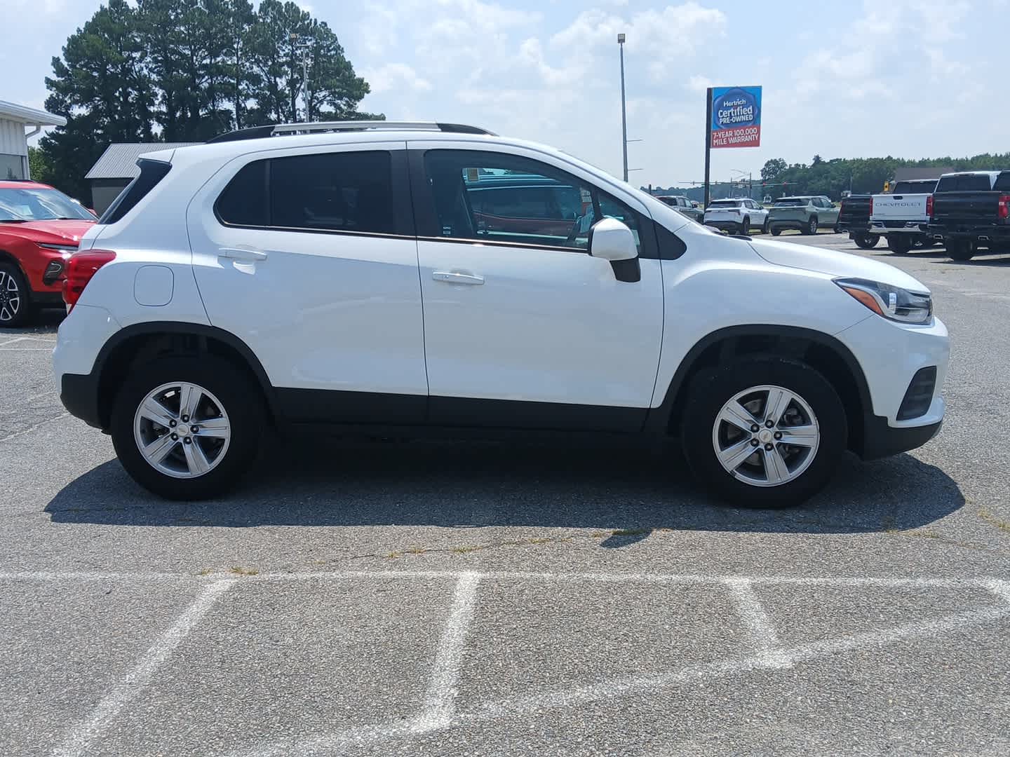 2022 Chevrolet Trax LT photo 6