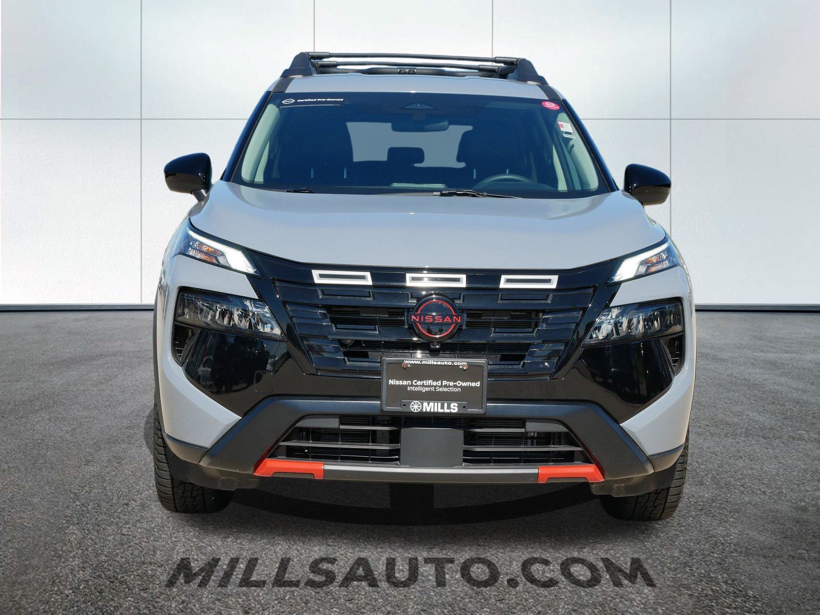 2025 Nissan Rogue SV photo 8