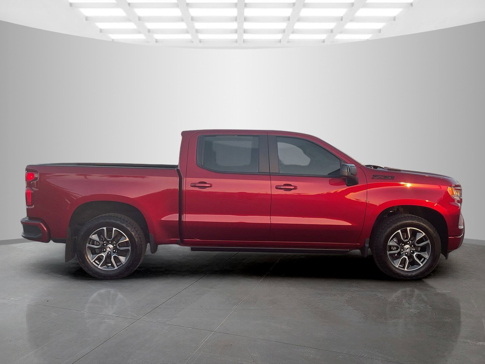 2023 Chevrolet Silverado 1500 RST photo 2