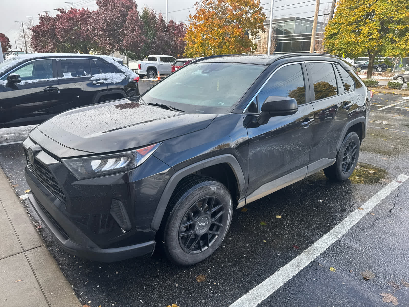 2020 Toyota RAV4 LE