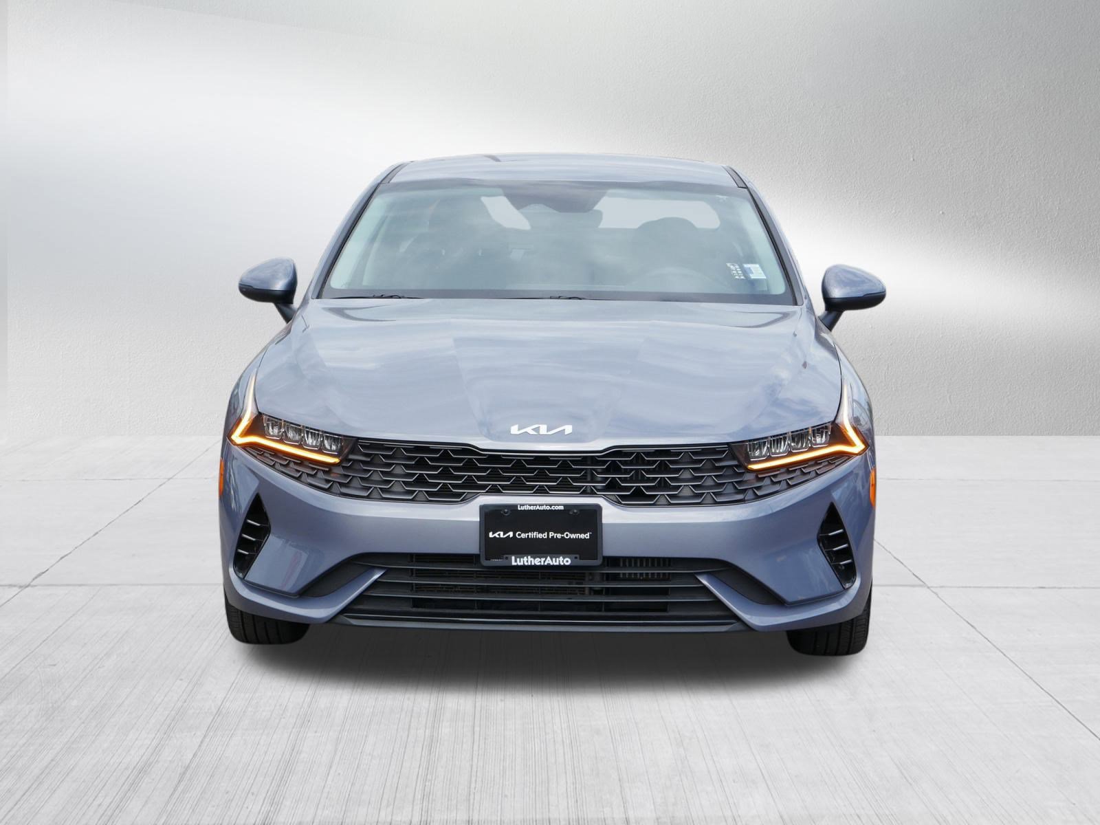 2024 Kia K5 LXS photo 2