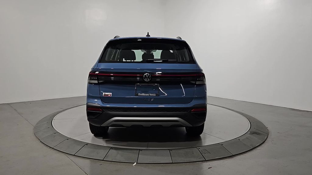 2025 Volkswagen Taos S photo 4