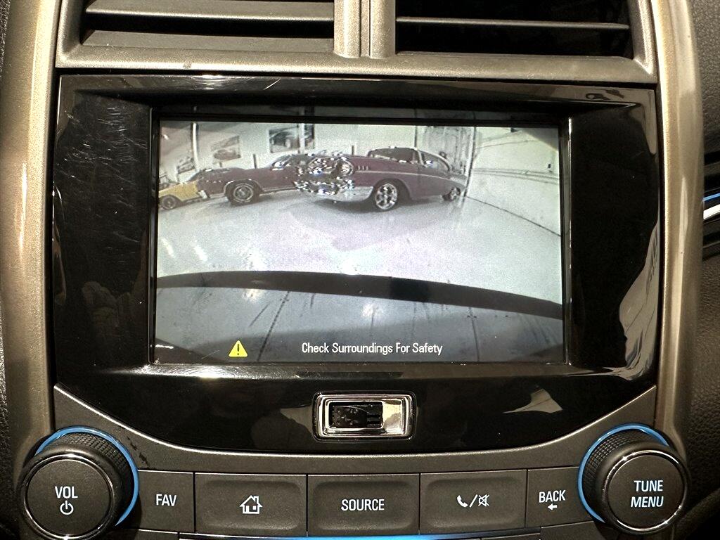 2013 Chevrolet Malibu LTZ photo 19
