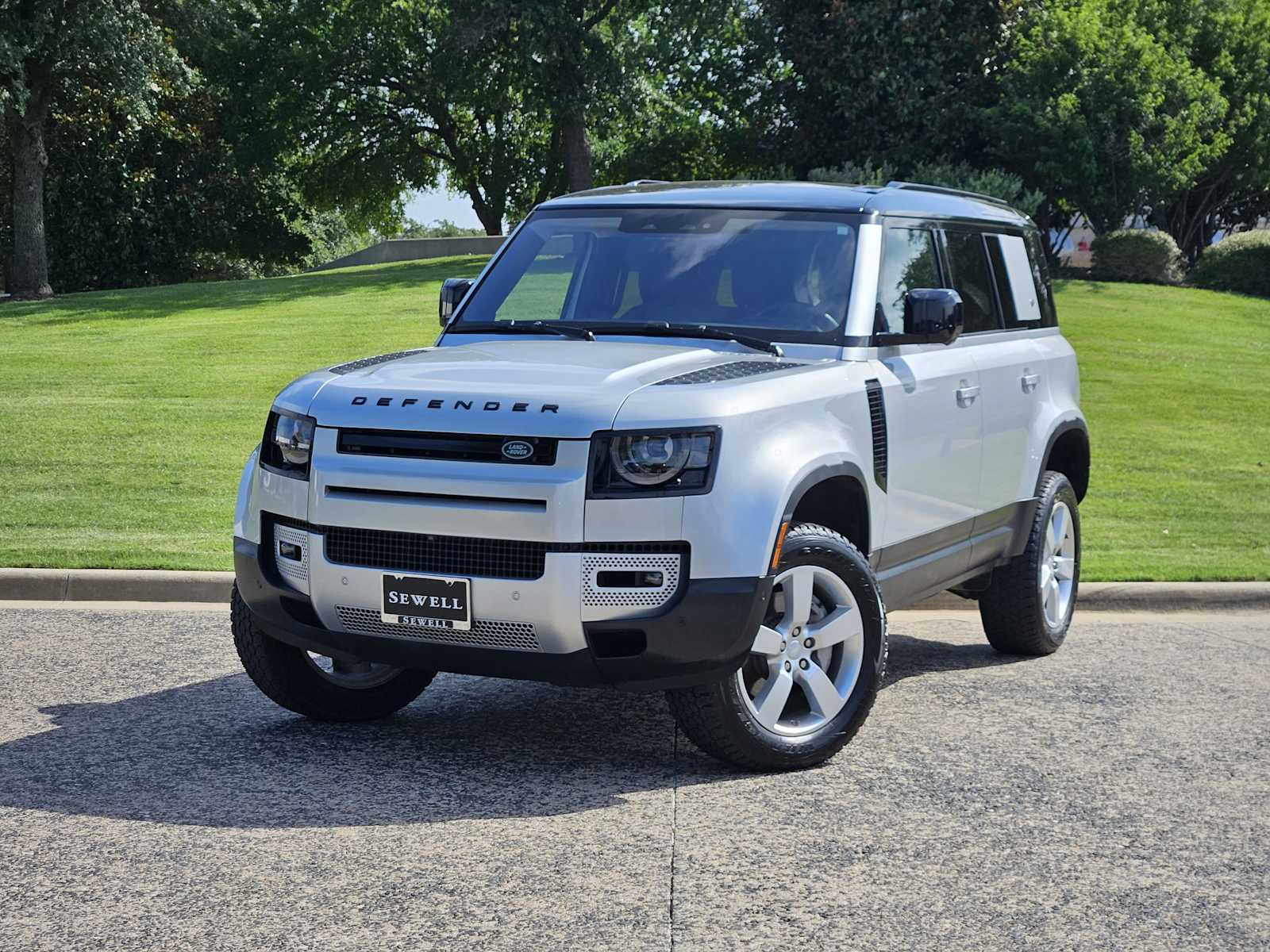 2020 Land Rover Defender First Edition