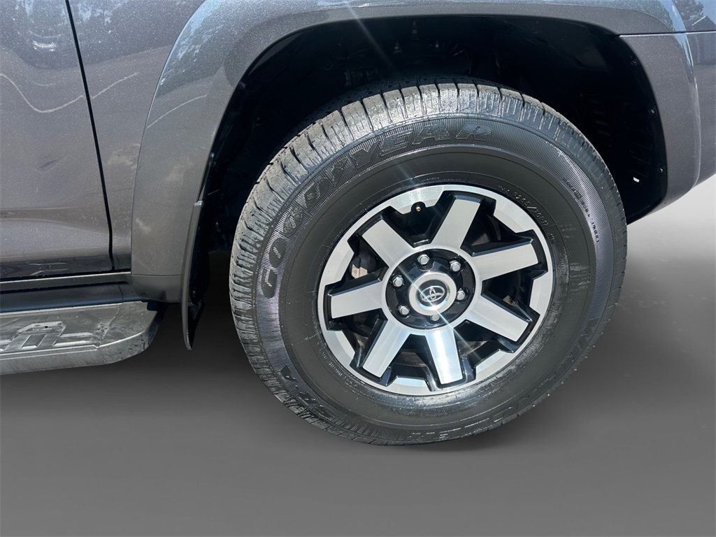 2023 Toyota 4Runner TRD Off-Road Premium photo 14