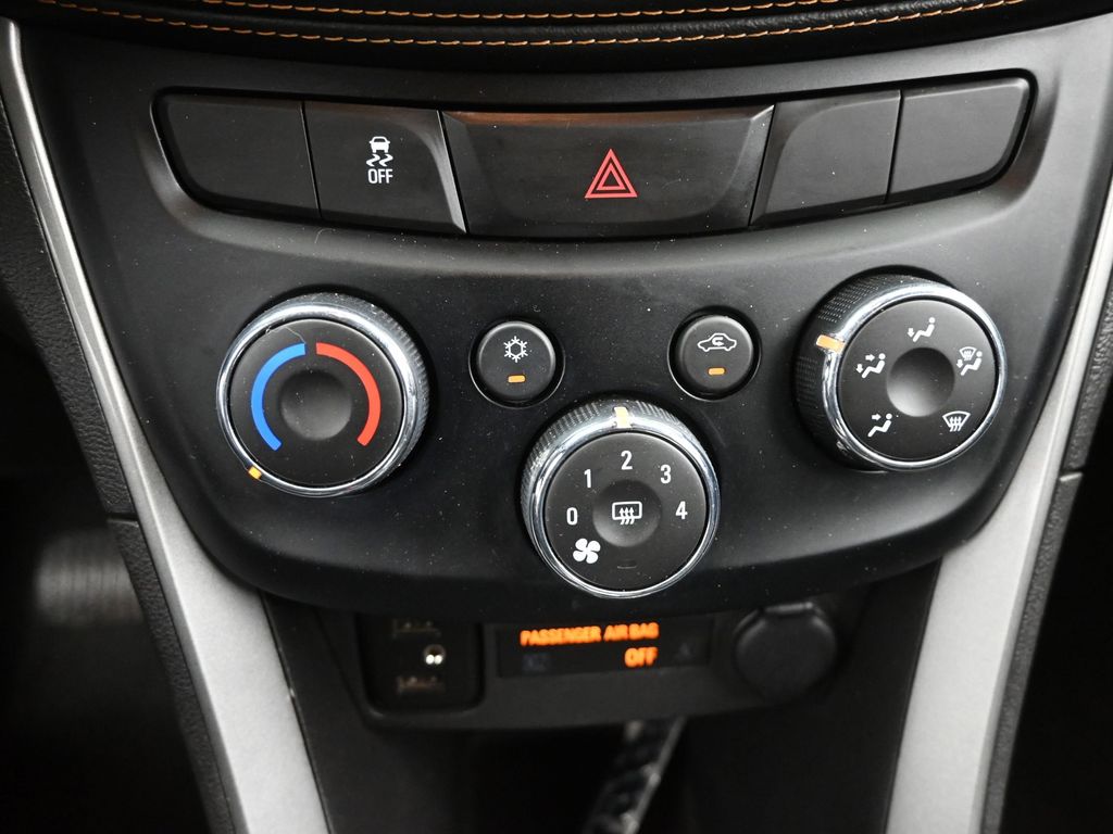 2019 Chevrolet Trax LT photo 14