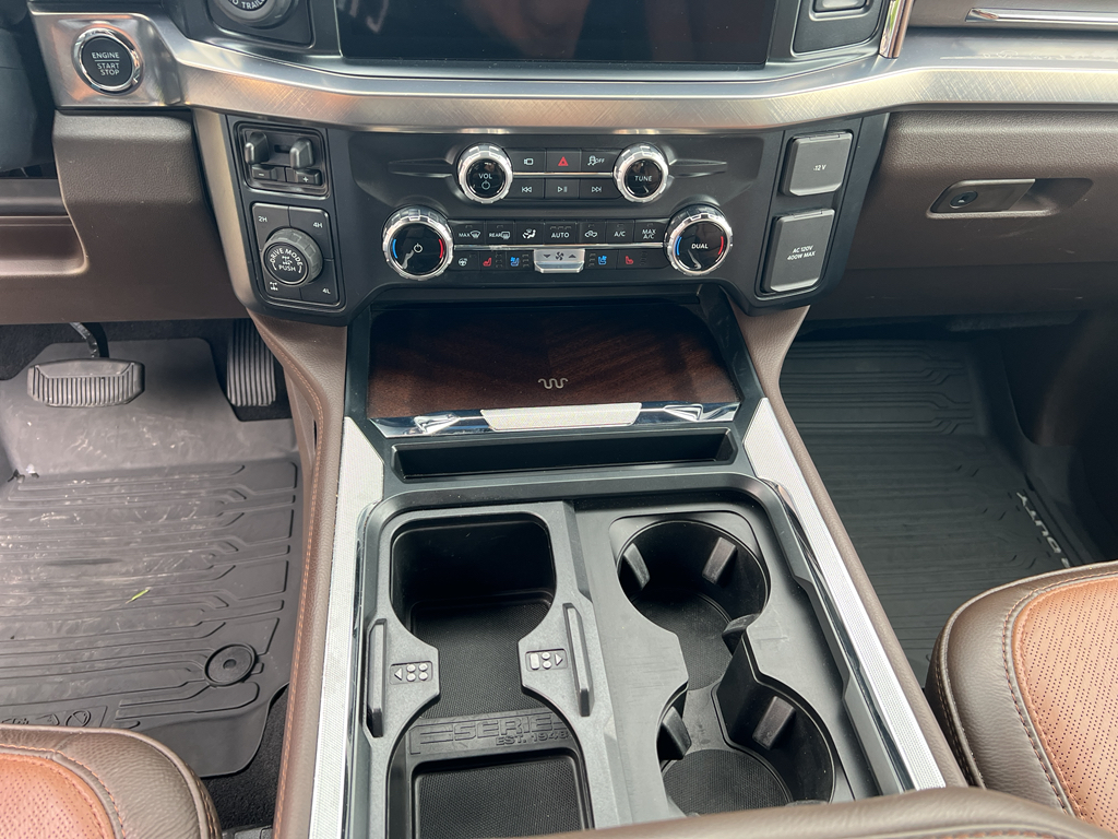 2025 Ford F-350 King Ranch photo 26