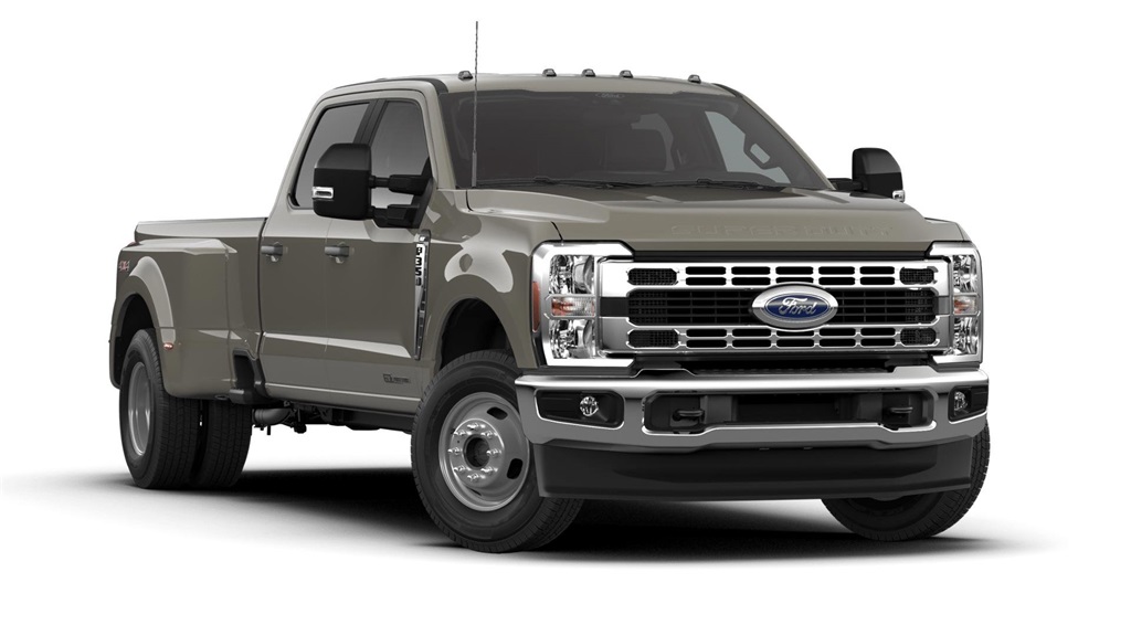 2026 Ford F-350 XLT photo 4