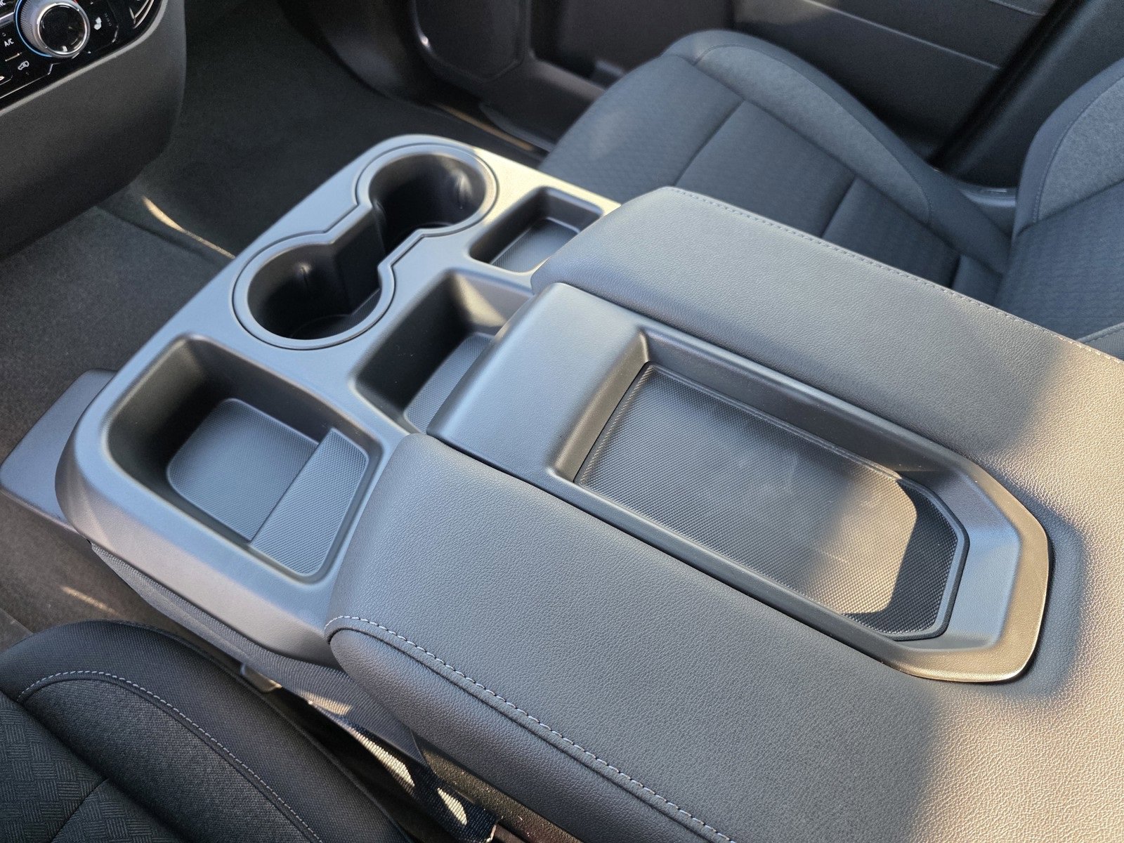 2025 Chevrolet Silverado 1500 LT photo 26